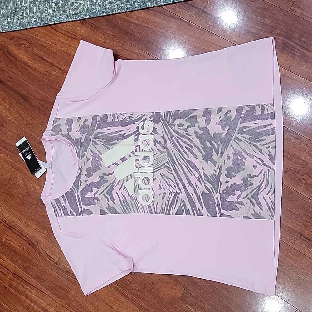 NWT plus size 1X Adidas tee - Picture 2 of 7
